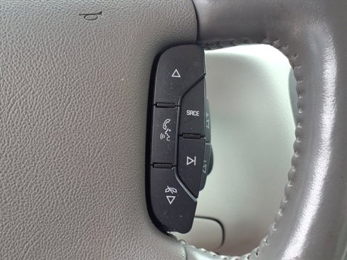 Used 2011 Buick Lucerne CXL image 13