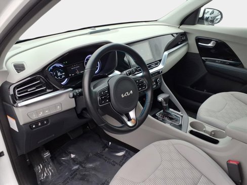 Used 2022 Kia Niro LXS image 11