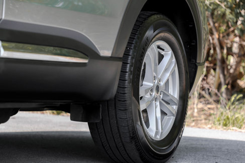 Used 2023 Ford Explorer XLT image 6
