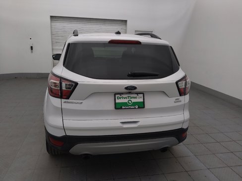 Used 2018 Ford Escape SE image 6