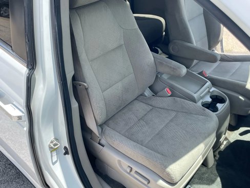 Used 2014 Honda Odyssey EX image 14
