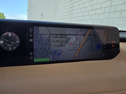 Used 2020 Lexus UX 250h w/ Luxury Package image 44