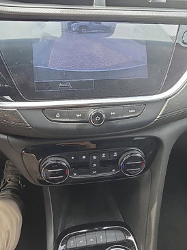 Certified 2021 Buick Encore GX Select image 8