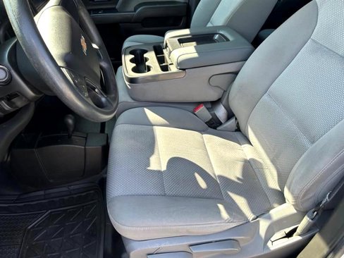 Used 2018 Chevrolet Silverado 1500 W/T w/ Special Service Package image 9