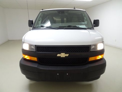 Used 2019 Chevrolet Express 2500 w/ Driver Convenience Package image 2