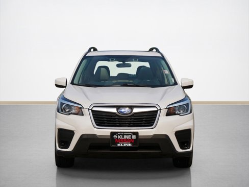 Used 2020 Subaru Forester Premium image 2