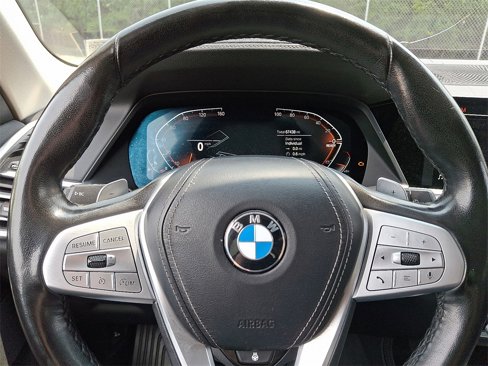 Used 2022 BMW X7 xDrive40i w/ Premium Package image 22