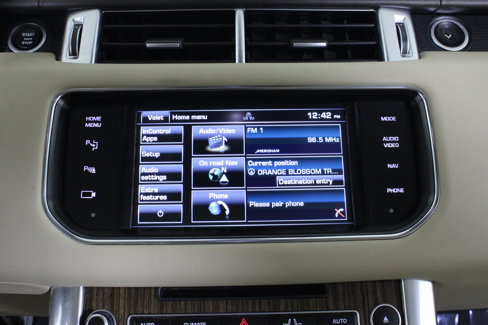 Used 2015 Land Rover Range Rover Sport HSE image 20