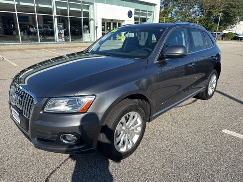Used 2016 Audi Q5 2.0T Premium Plus w/ Premium Plus Package image 4