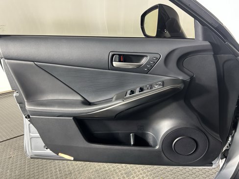 Used 2022 Lexus IS 350 F Sport image 12