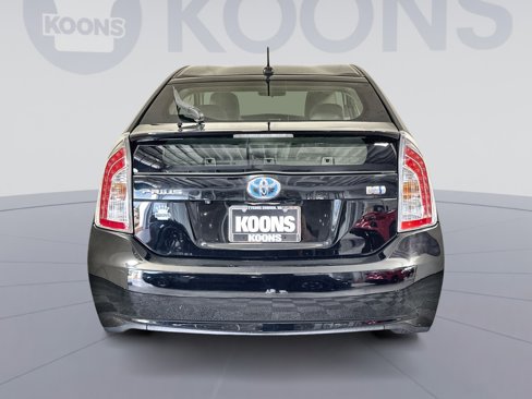Used 2014 Toyota Prius Four image 5