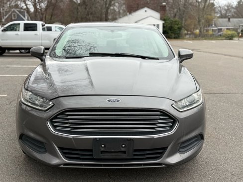 Used 2013 Ford Fusion S image 2