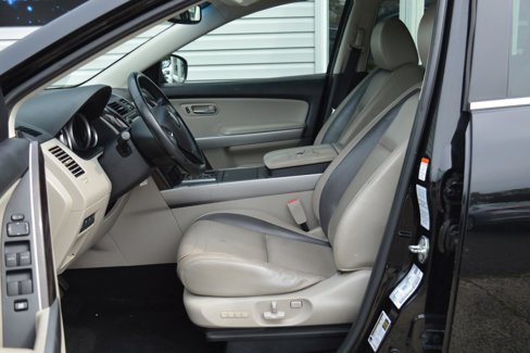 Used 2011 MAZDA CX-9 Grand Touring w/ Moonroof & Bose Audio Pkg image 11