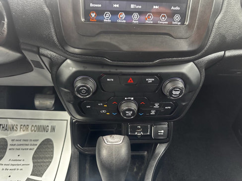 Used 2019 Jeep Renegade Sport w/ UConnect 7.0 Group image 31