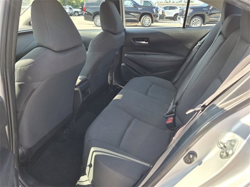 Used 2021 Toyota Corolla LE image 13