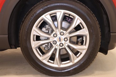 Certified 2020 Ford Explorer XLT w/ Equipment Group 202A image 45