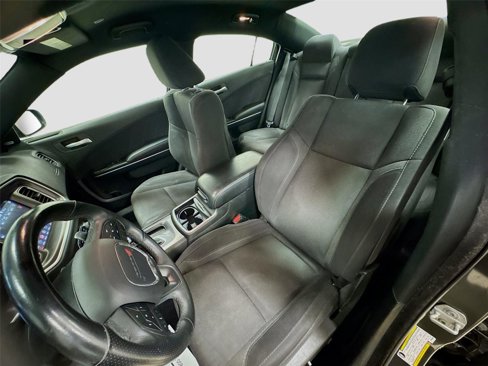 Used 2019 Dodge Charger SXT image 19