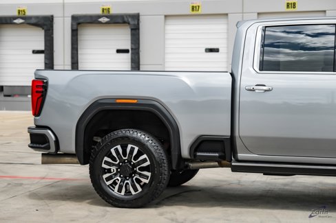 Used 2024 GMC Sierra 2500 Denali Ultimate image 17