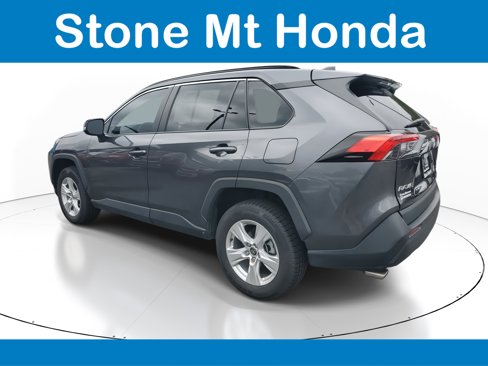 Used 2021 Toyota RAV4 XLE image 4