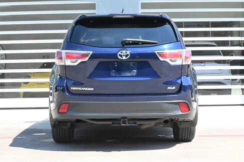 Used 2015 Toyota Highlander XLE image 8