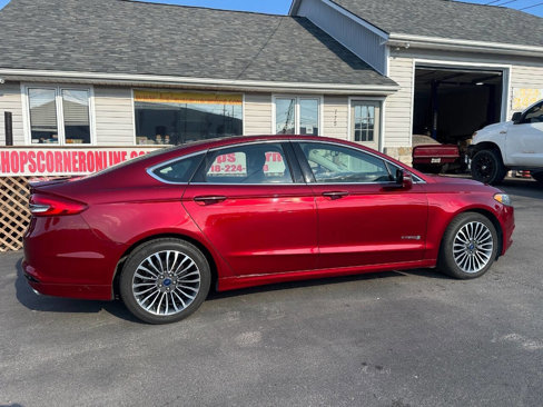 Used 2017 Ford Fusion Titanium image 8