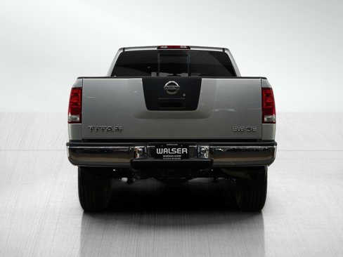 Used 2004 Nissan Titan SE image 4