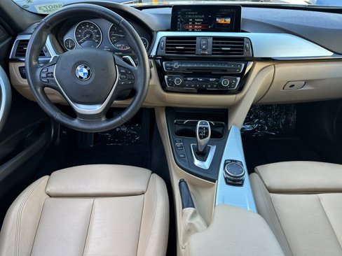 Used 2017 BMW 330i Sedan image 12