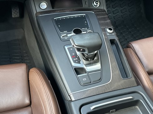 Used 2018 Audi Q5 Prestige w/ Prestige Package image 43