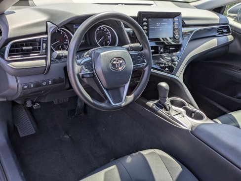 Used 2024 Toyota Camry LE image 5