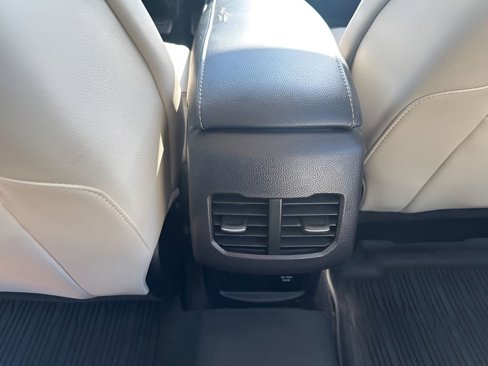 Used 2017 Ford Fusion Titanium image 21