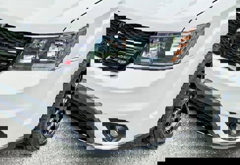 Used 2019 Dodge Journey SE w/ Premium Group image 2