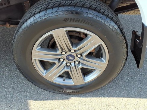 Used 2020 Ford F150 XLT w/ Equipment Group 302A Luxury image 8