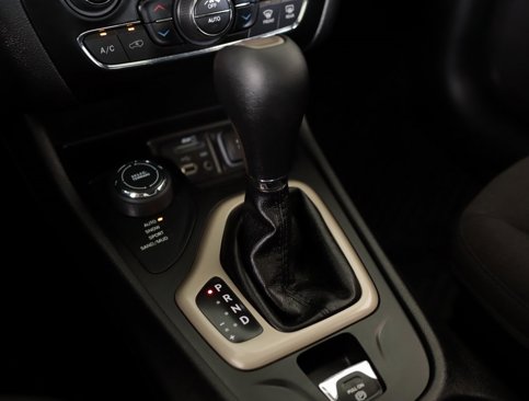 Used 2017 Jeep Cherokee 75th Anniversary image 22