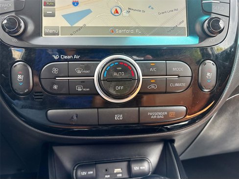 Used 2016 Kia Soul ! w/ Premium Package image 23