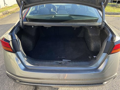 Used 2024 Nissan Altima 2.5 SV image 16