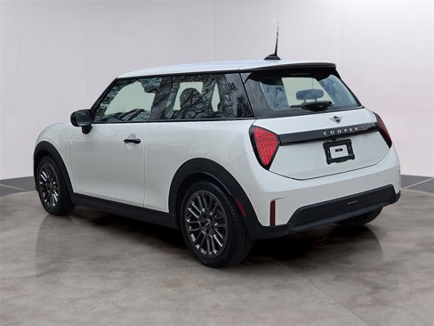 Used 2025 MINI Cooper S image 6