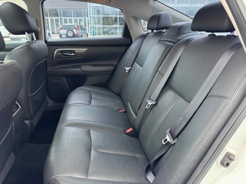 Used 2014 Nissan Altima 2.5 SL w/ Technology Package image 29
