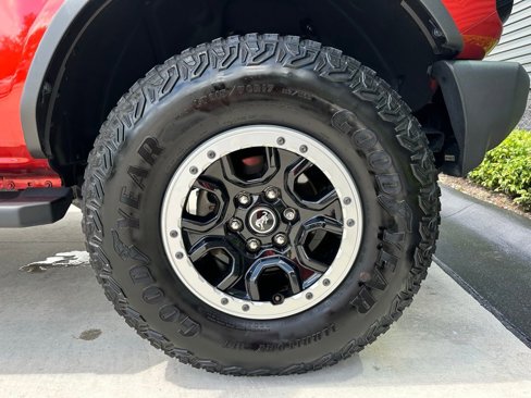 Used 2022 Ford Bronco Outer Banks w/ Sasquatch Package image 40