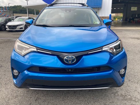 Used 2018 Toyota RAV4 Limited image 2