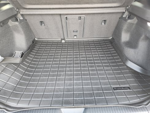 Used 2023 Volkswagen ID.4 S image 41