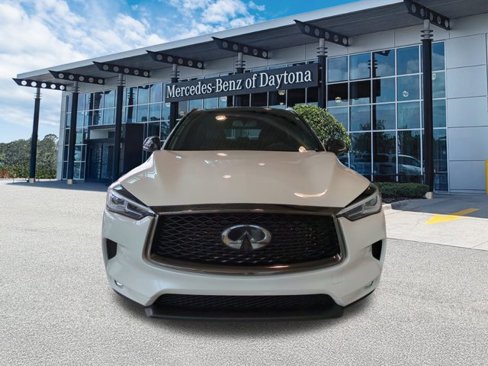 Used 2021 INFINITI QX50 Luxe w/ Appearance Package image 9