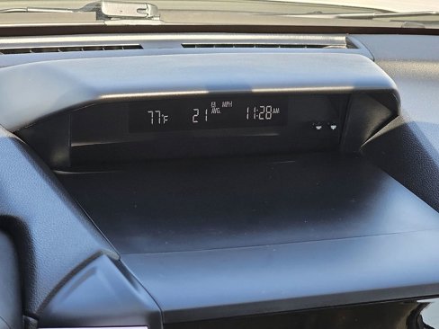 Certified 2022 Subaru Forester Premium image 30