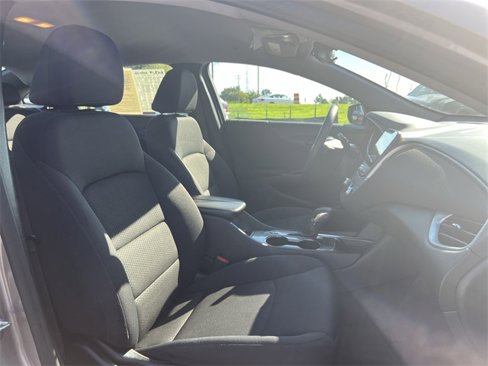 Used 2023 Chevrolet Malibu LT image 23