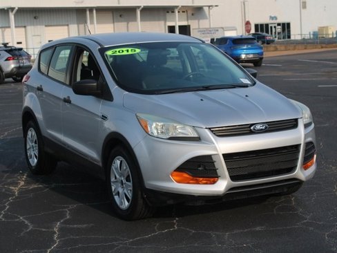 Used 2015 Ford Escape S image 15