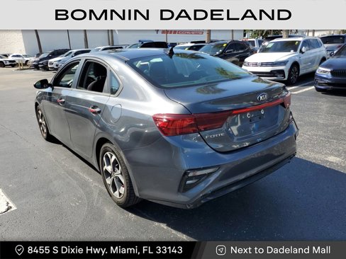 Used 2021 Kia Forte LXS image 3