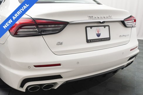 Used 2022 Maserati Quattroporte Modena Q4 image 21