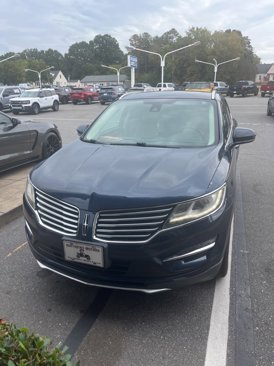 Used 2016 Lincoln MKC Reserve w/ Lincoln MKC Climate Package image 1