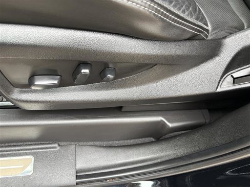 Used 2020 GMC Yukon XL Denali image 9