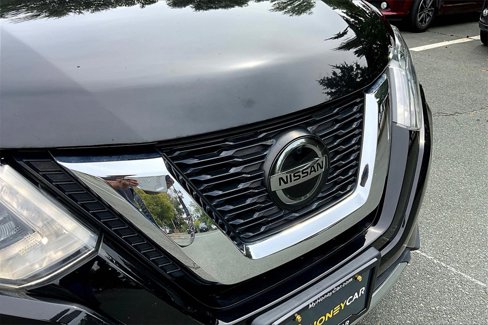 Used 2019 Nissan Rogue SL w/ Premium Package image 29
