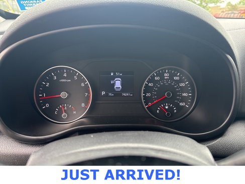 Used 2021 Kia Sportage LX image 9